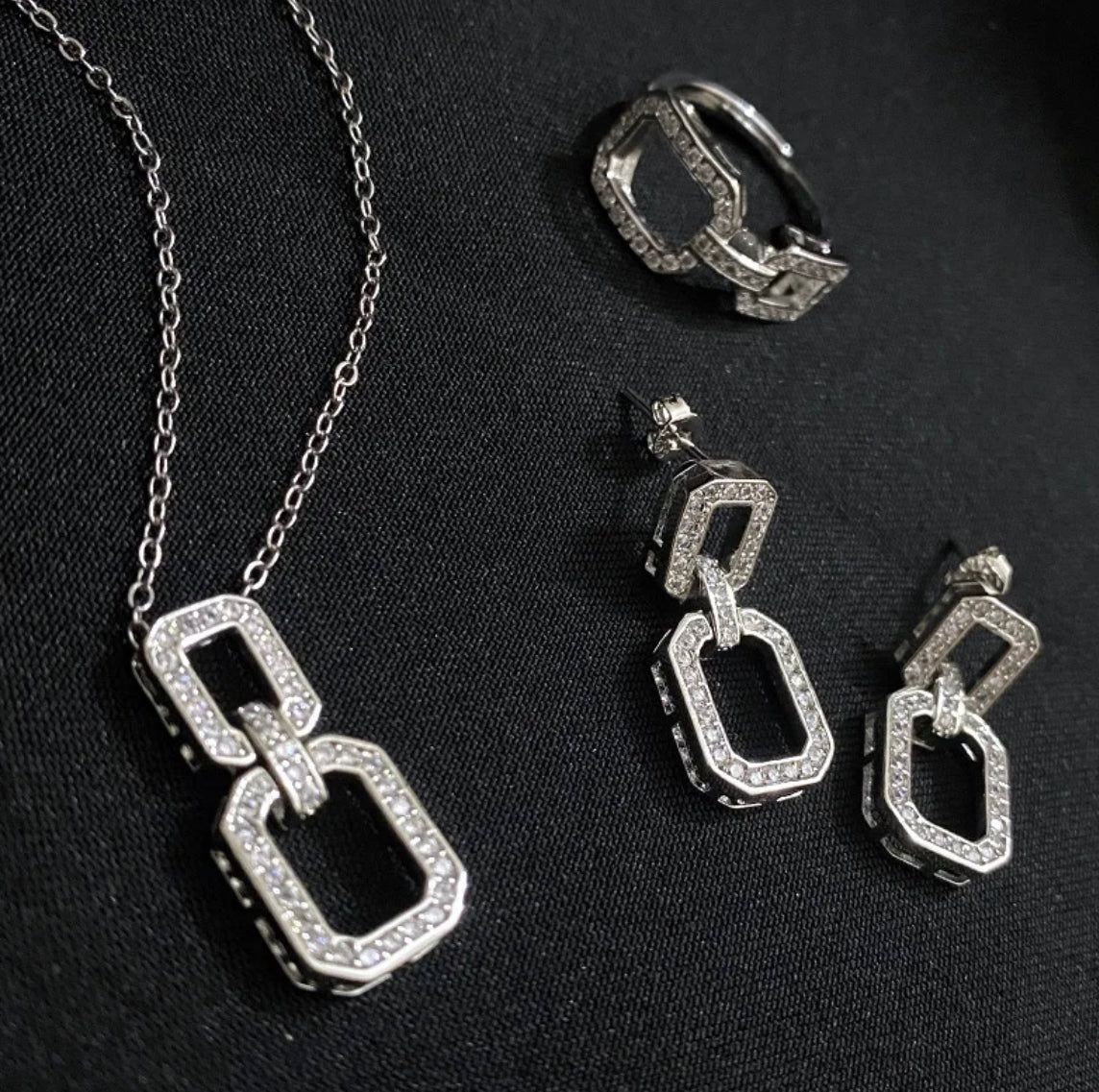 Set Vienne ( aretes, collar y anillo ajustable