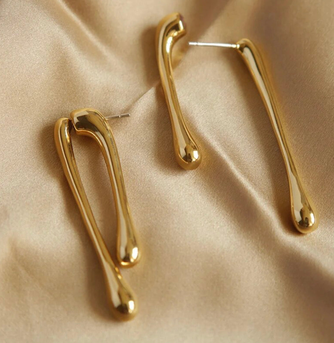 Aretes Milos