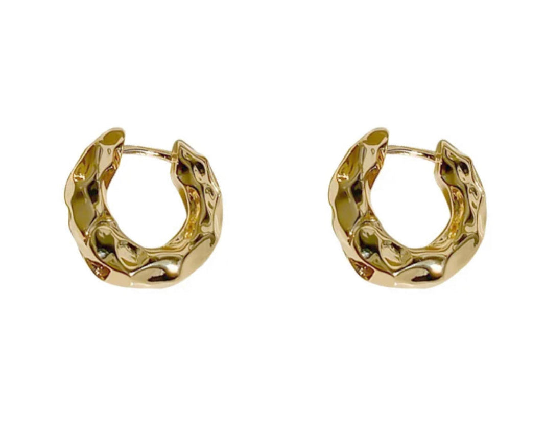 Aretes Martelli