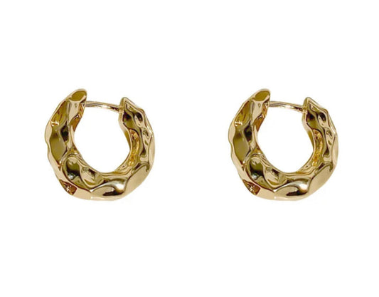 Aretes Martelli
