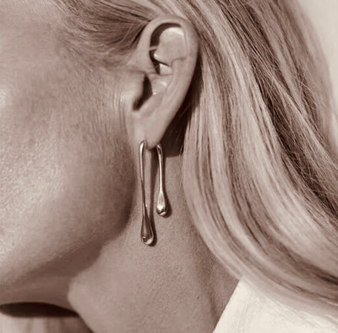 Aretes Milos